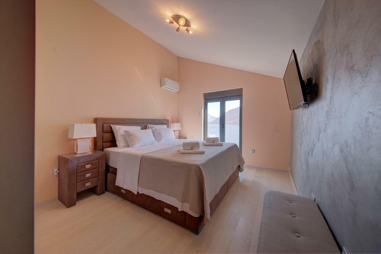 Bajova Kula Luxury Residences Котор Екстериор снимка