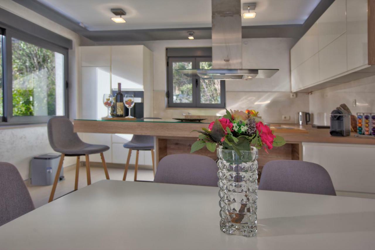 Bajova Kula Luxury Residences Котор Екстериор снимка