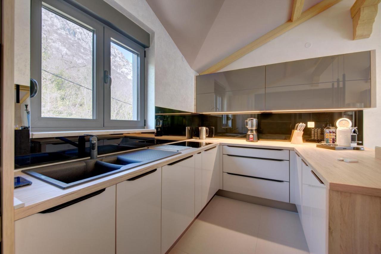 Bajova Kula Luxury Residences Котор Екстериор снимка